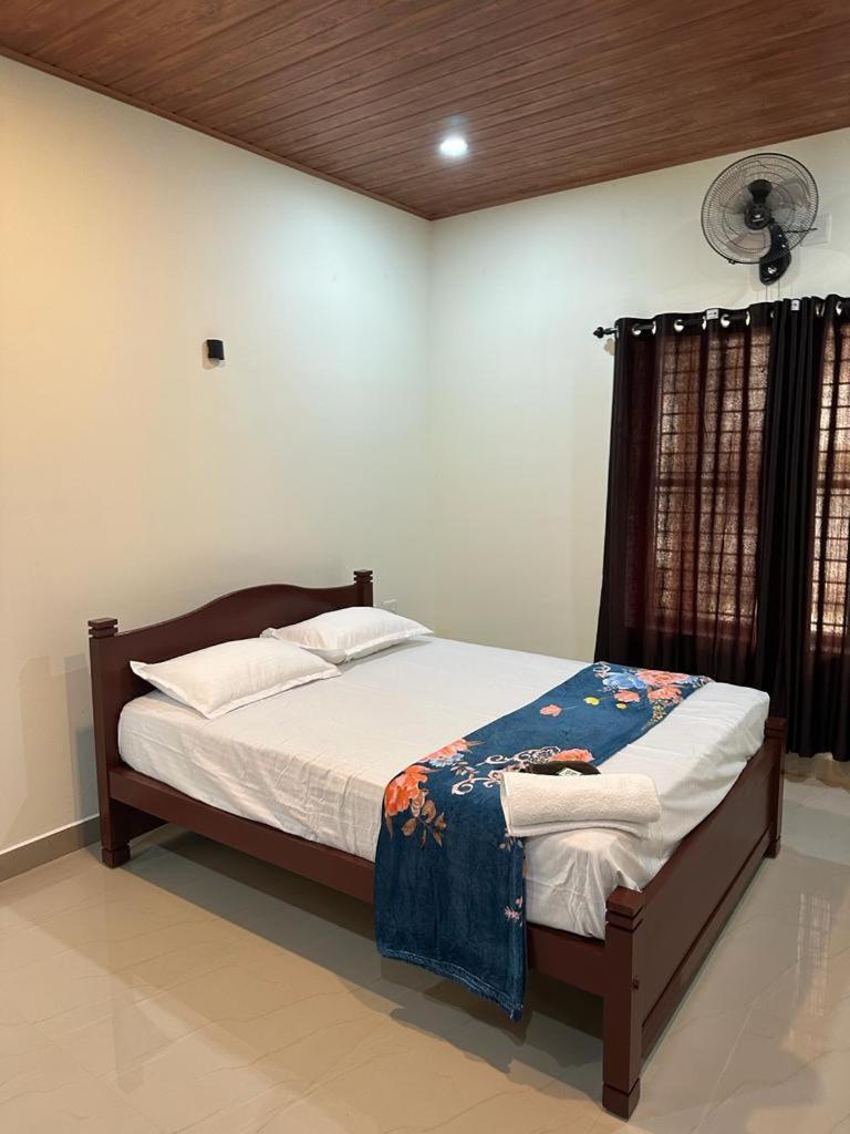 Snow White Villas Athirappilly Exterior photo